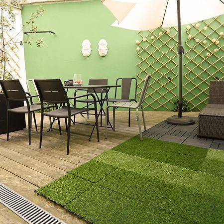 Superb 3 Bedroom & 3 Bathroom Duplex In Brussels City Centre Kültér fotó