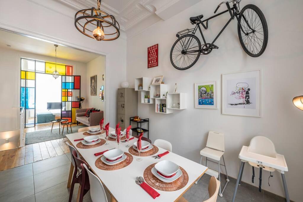 Superb 3 Bedroom & 3 Bathroom Duplex In Brussels City Centre Kültér fotó