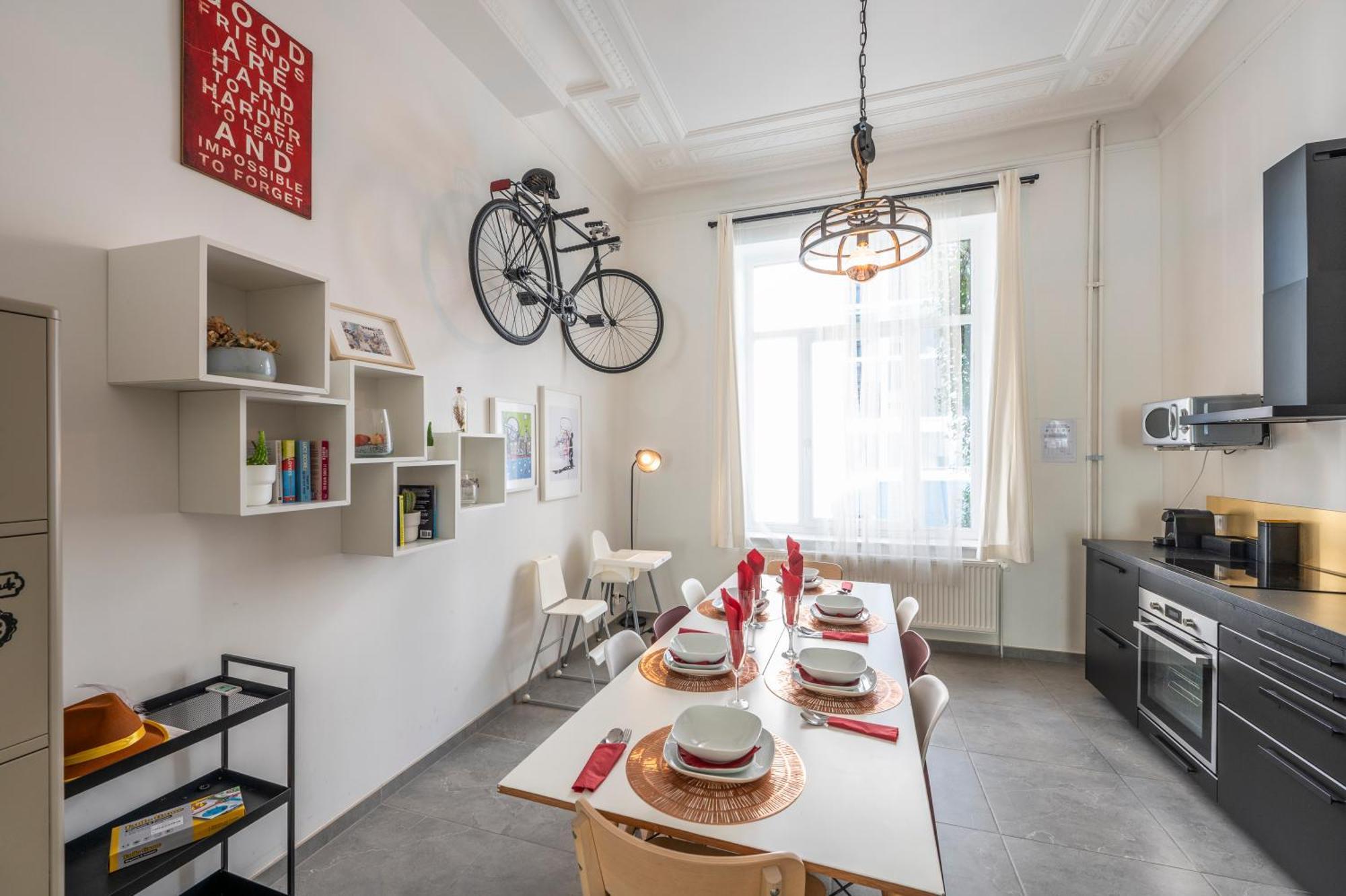 Superb 3 Bedroom & 3 Bathroom Duplex In Brussels City Centre Kültér fotó